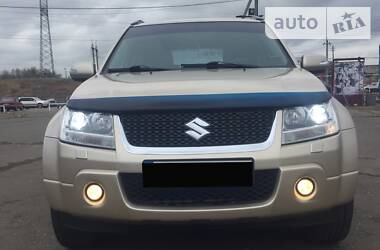 Suzuki Grand Vitara  2010