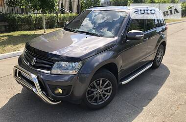Suzuki Grand Vitara 2.4  2015