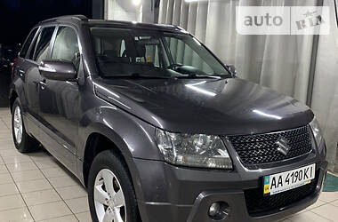 Suzuki Grand Vitara  2010