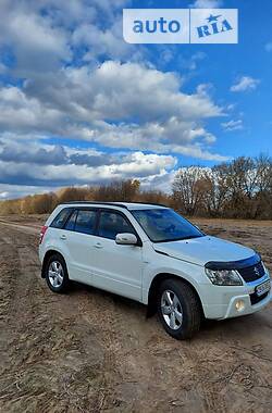 Suzuki Grand Vitara  2011