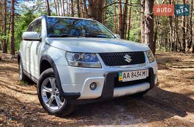 Suzuki Grand Vitara  2012