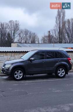 Suzuki Grand Vitara  2010
