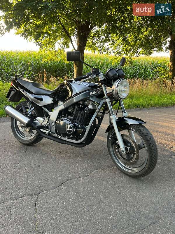 Мотоцикл Многоцелевой (All-round) Suzuki GS 500E