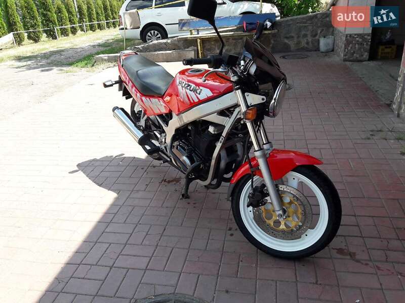 Suzuki GS 500E