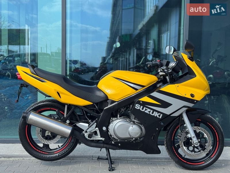 Мото Suzuki GS 500F