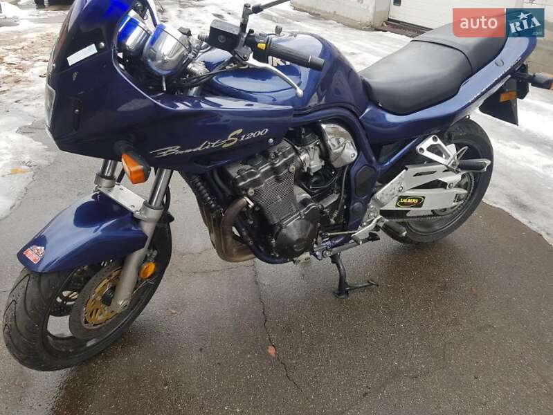 Мотоцикл Спорт-туризм Suzuki GSF 1200S Bandit