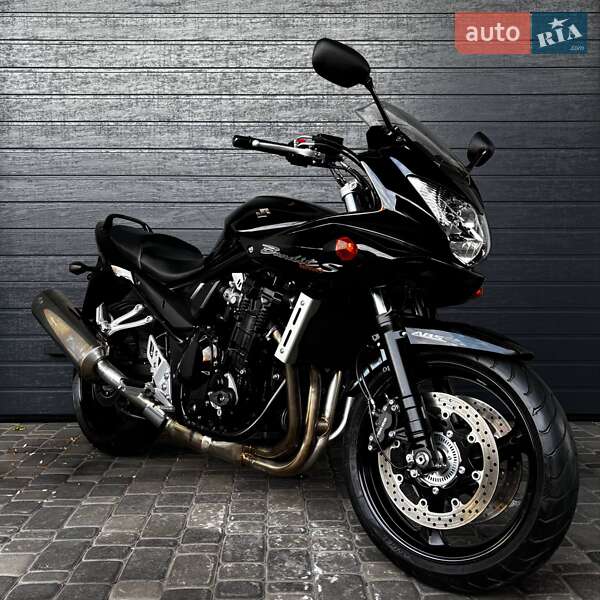 Мотоцикл Туризм Suzuki GSF 1250S