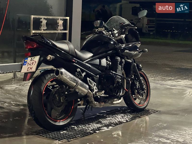 Мотоцикл Спорт-туризм Suzuki GSF 1250S