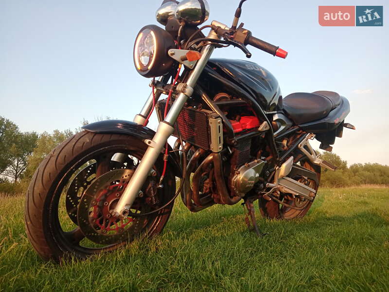 Мото Suzuki GSF 400 Bandit
