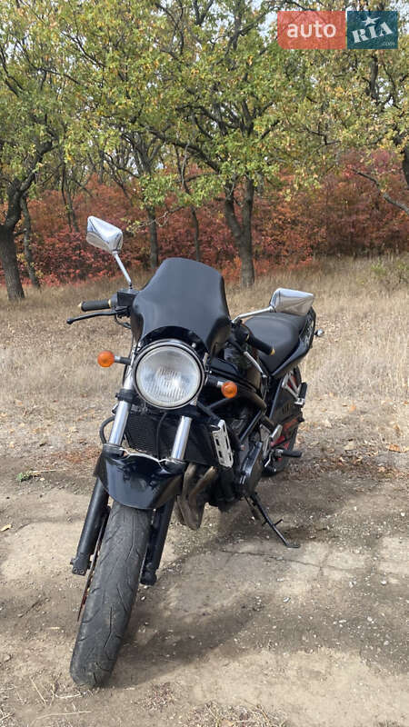 Мото Suzuki GSF 400 Bandit