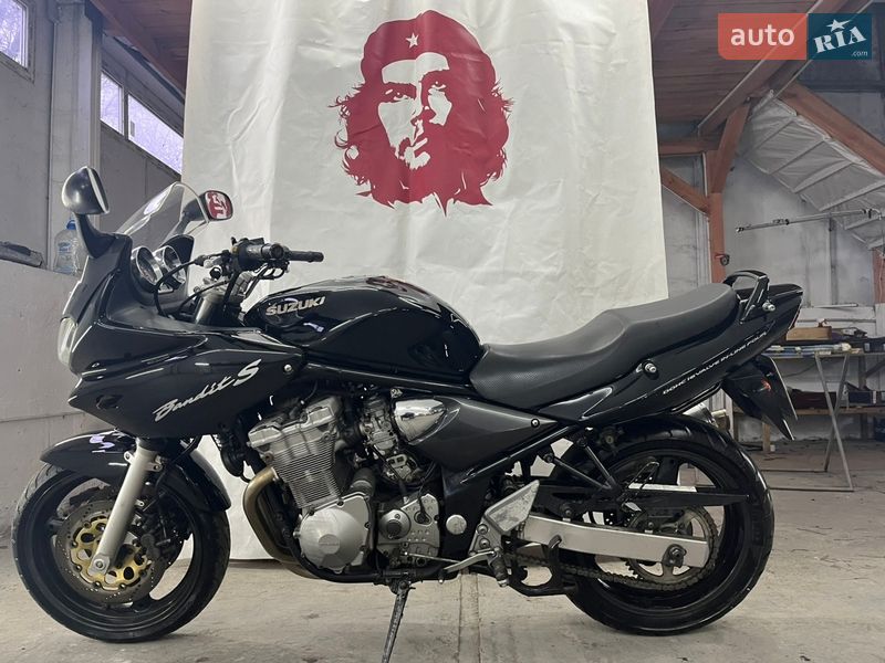 Мотоцикл Круизер Suzuki GSF 600 Bandit S