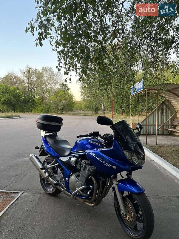 Мотоцикл Спорт-туризм Suzuki GSF 600 Bandit