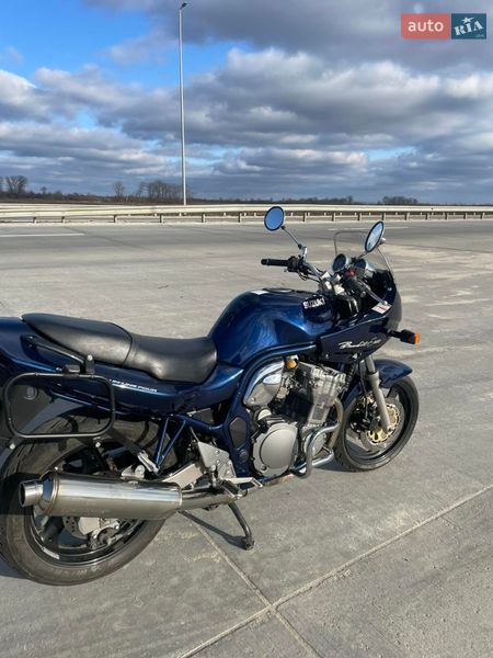 Грузовые мотороллеры, мотоциклы, скутеры, мопеды Suzuki GSF 600 Bandit