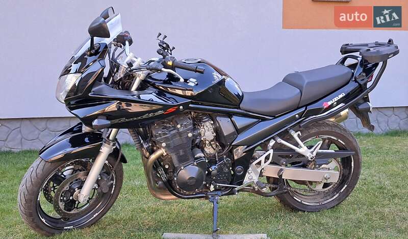 Мотоцикл Спорт-туризм Suzuki GSF 650 Bandit
