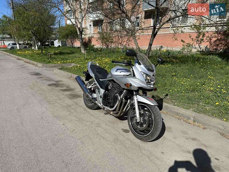 Мото Suzuki GSF 650 Bandit
