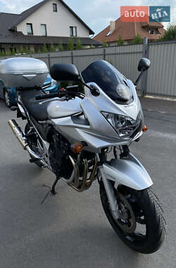 Suzuki GSF 650 Bandit  2005