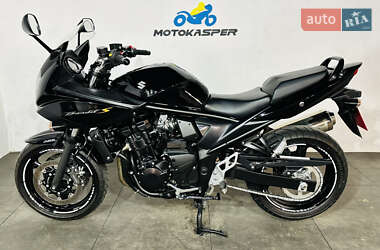 Suzuki GSF 650 Bandit  2011