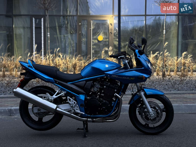 Спортбайк Suzuki GSF 650 Bandit