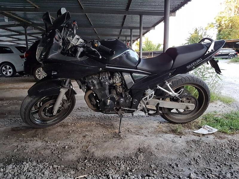 Suzuki GSF 2006 года