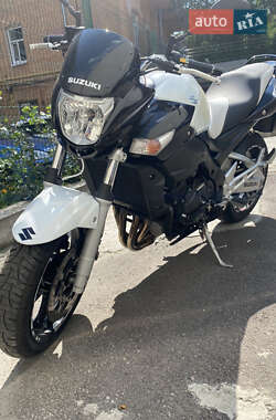 Suzuki GSR 600  2007