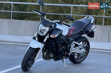 Suzuki GSR 600  2007