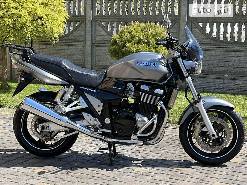 Мотоцикл Классік Suzuki GSX 1400