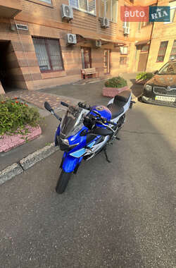 Suzuki GSX 250R  2017