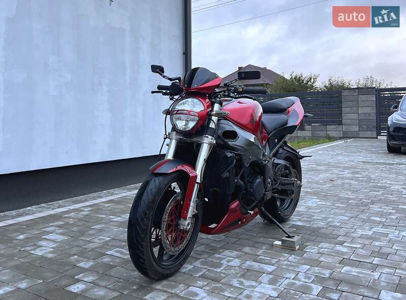 Suzuki GSX-750