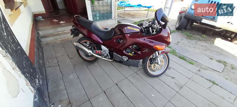 Мото Suzuki GSX 750F Katana