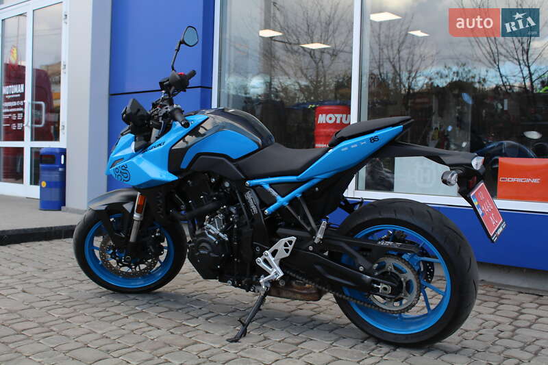 Мотоцикл Без обтекателей (Naked bike) Suzuki GSX 8S