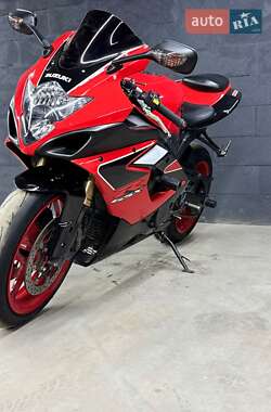 Suzuki GSX-R 1000  2005