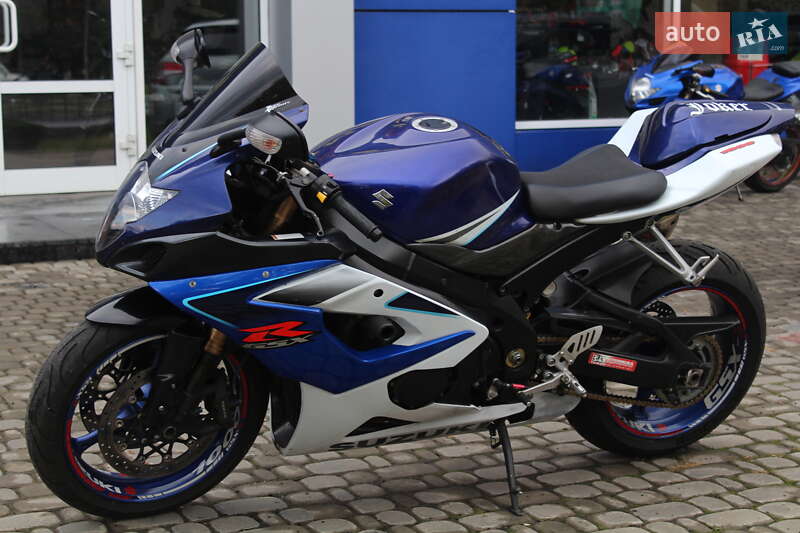 Спортбайк Suzuki GSX-R 1000