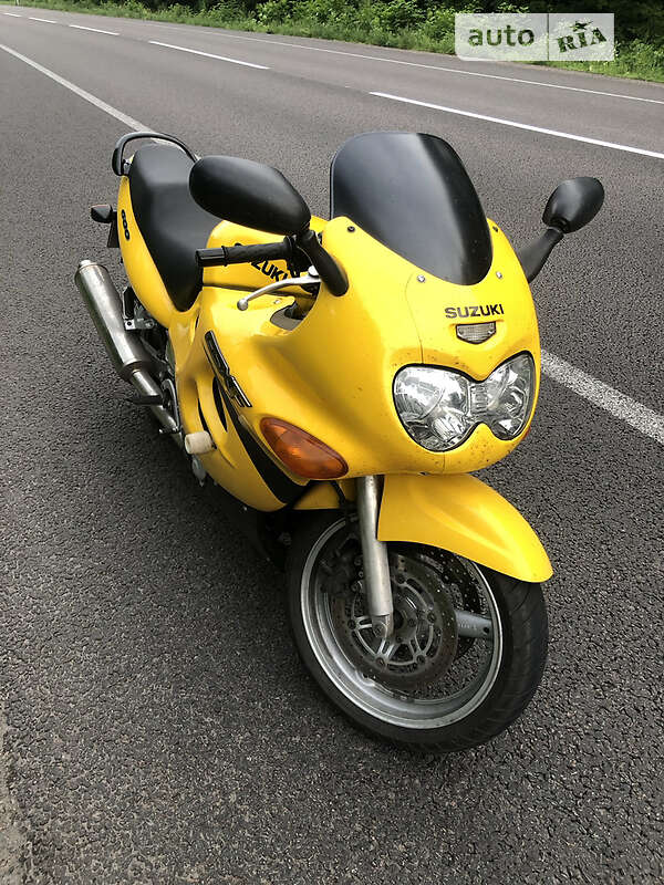 Мотоцикл Спорт-туризм Suzuki GSX-R 600