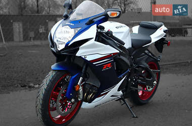 Suzuki GSX-R 600  2025