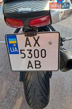 Suzuki GSX-R 600  2012