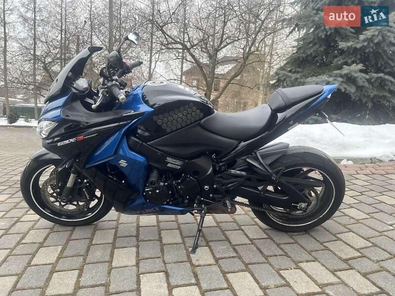 Мотоцикл Туризм Suzuki GSX-S 1000