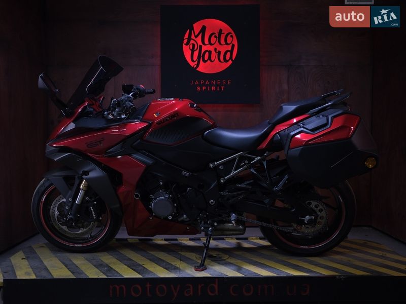 Мотоцикл Багатоцільовий (All-round) Suzuki GSX-S 1000GT
