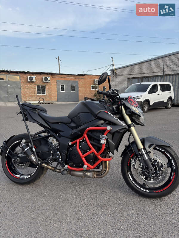 Мото Suzuki GSX-S 750