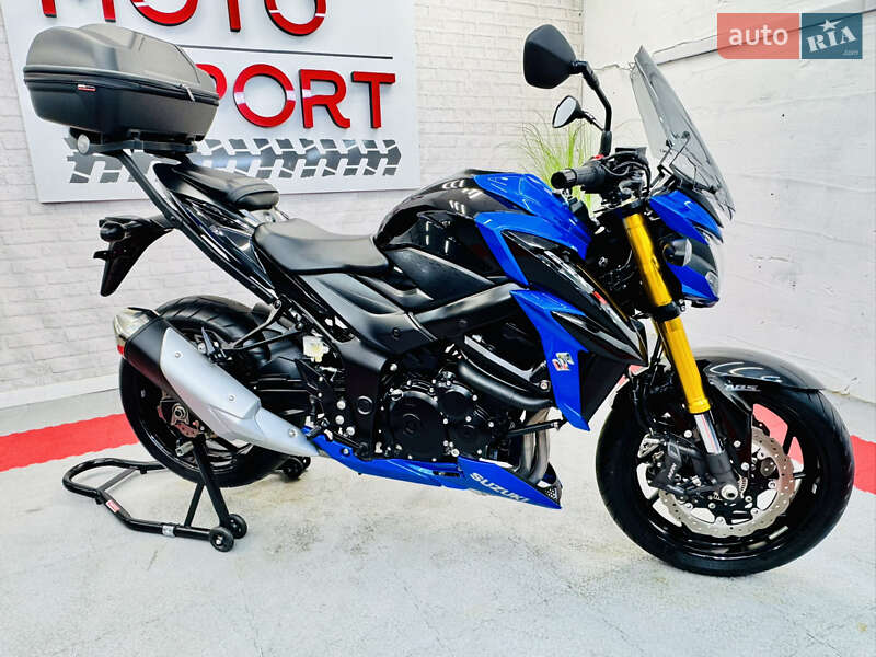 Спортбайк Suzuki GSX-S 750