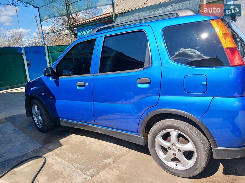 Suzuki Ignis 2005