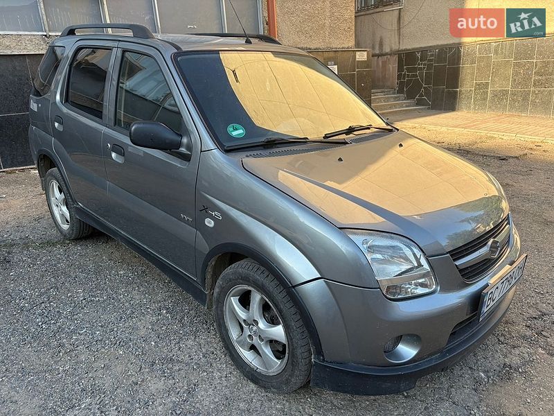 Универсал Suzuki Ignis