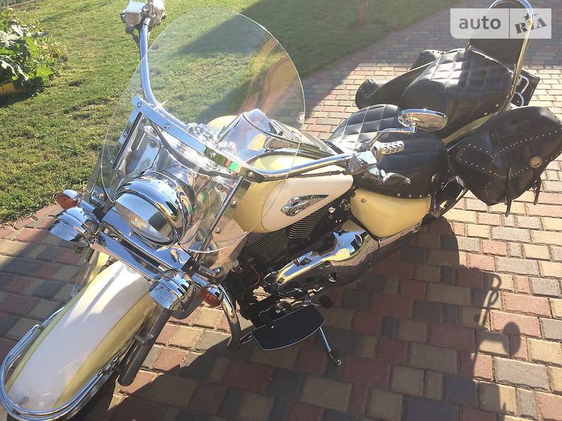 Мото Suzuki Intruder 1500