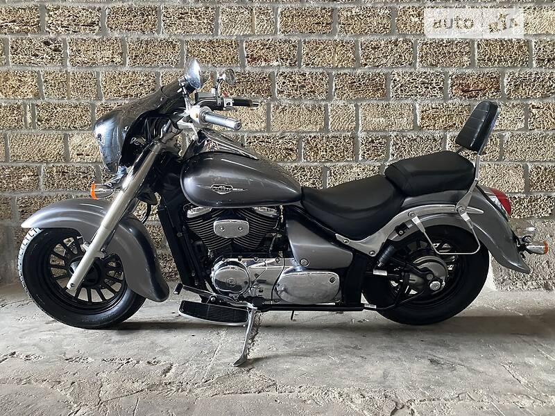 Мотоцикл Классик Suzuki Intruder 400 Classic