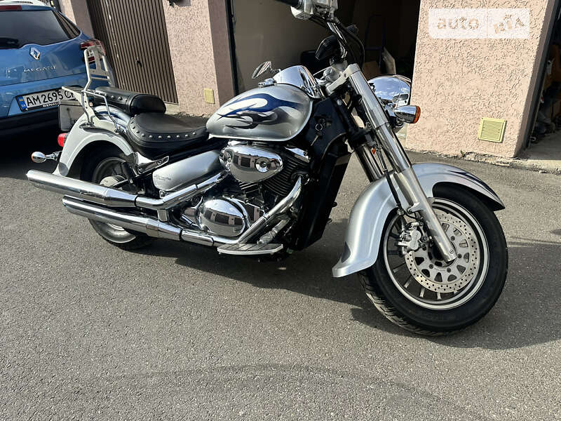 Мото Suzuki Intruder 400 Classic