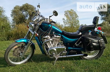 Suzuki Intruder 400  1995