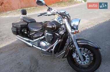 Suzuki Intruder 400  2013