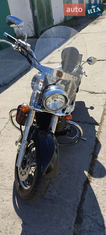 Мотоцикл Классик Suzuki Intruder 400