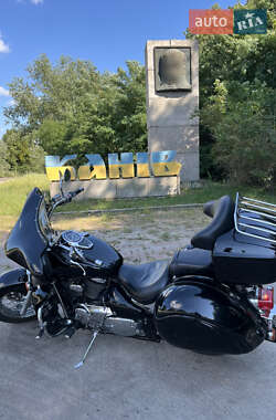 Suzuki Intruder 800  2003