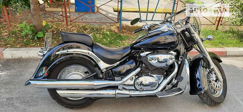 Мотоцикл Круизер Suzuki Intruder M800