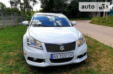 Suzuki Kizashi  2011